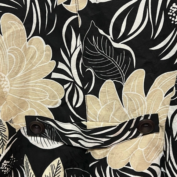 Rafaella Classic Cotton Flower Print Blazer Size 10 and Pit topit is 19 1/2 L 29 - Picture 4 of 4